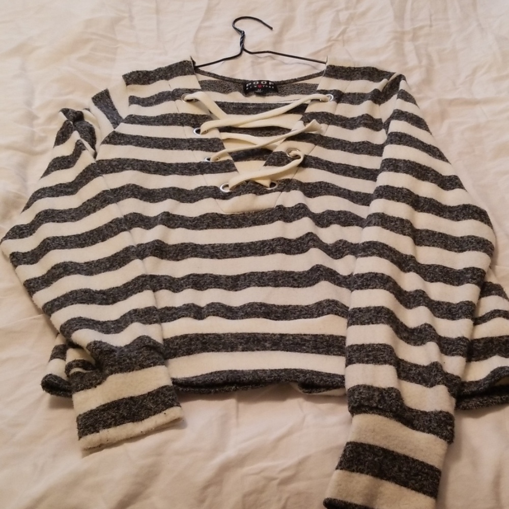 Women's sweater